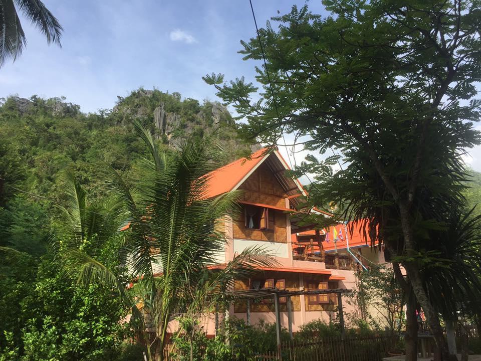 Yayee Homestay Ban Huai Maenam Noi Zewnętrze zdjęcie